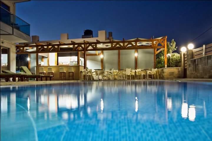 קיסאמוס Crystal Bay Hotel מראה חיצוני תמונה